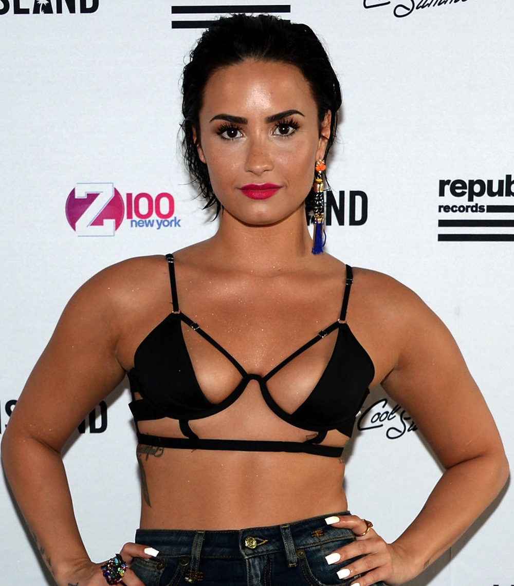 Amy Schumer, Demi Lovato and More Stars Talk Sex!