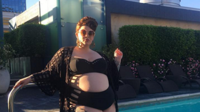 Tess Holliday Talks about Being Plus Size and Pregnant