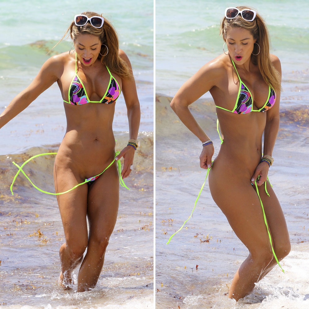 Bikini Malfunction On The Beach - Celebrity Bikini Wardrobe Malfunctions That Will Make You Cringe