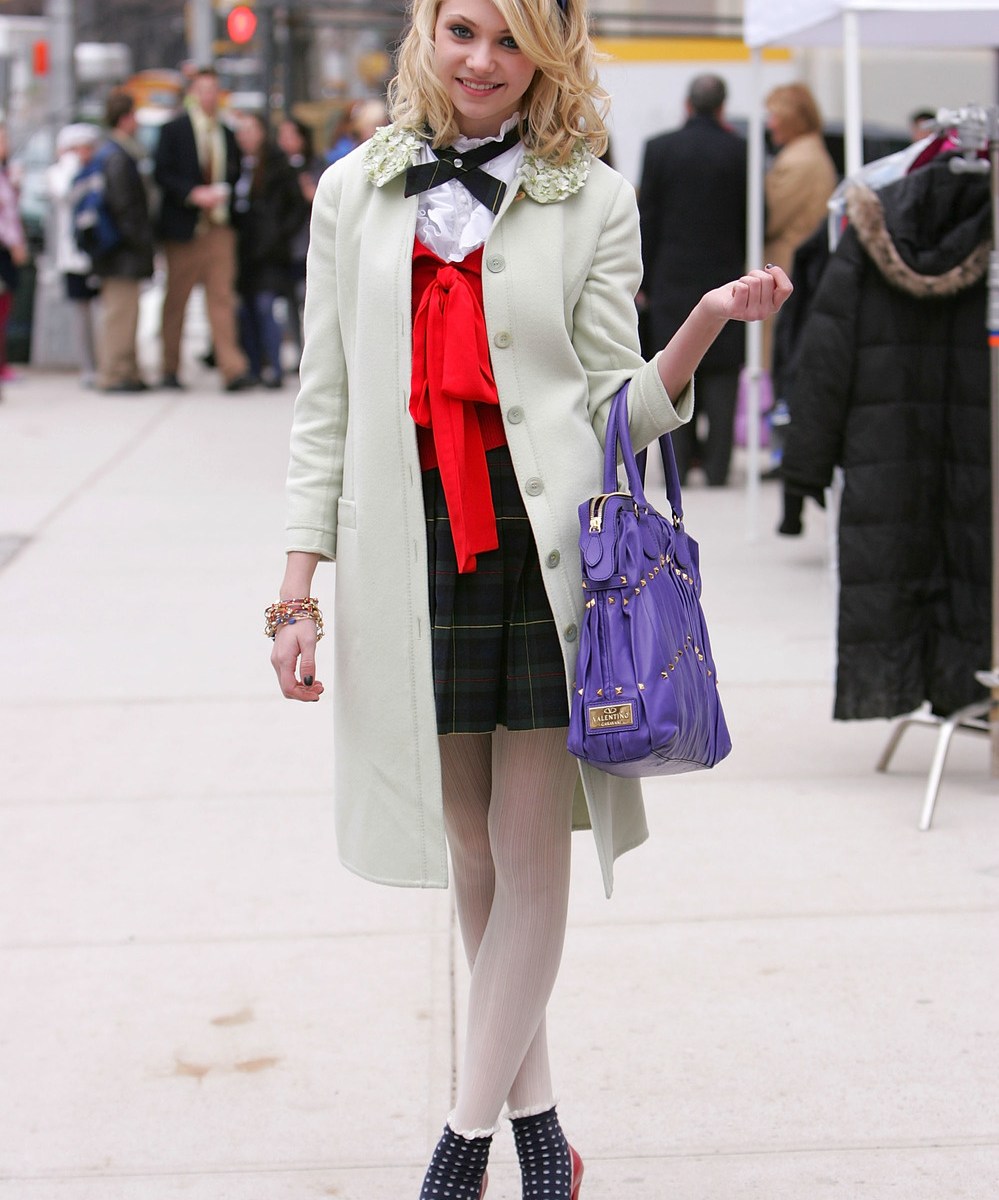 A Look Back At Taylor Momsen S Style Evolution On Gossip Girl Life Style