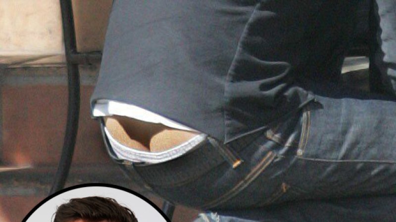 Male Celebrities Wardrobe Malfunctions Over the Years: Photos