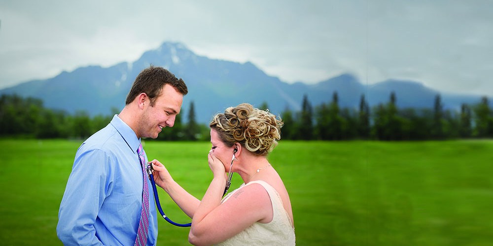 Bride Hears Late Sons Heartbeat At Her Wedding