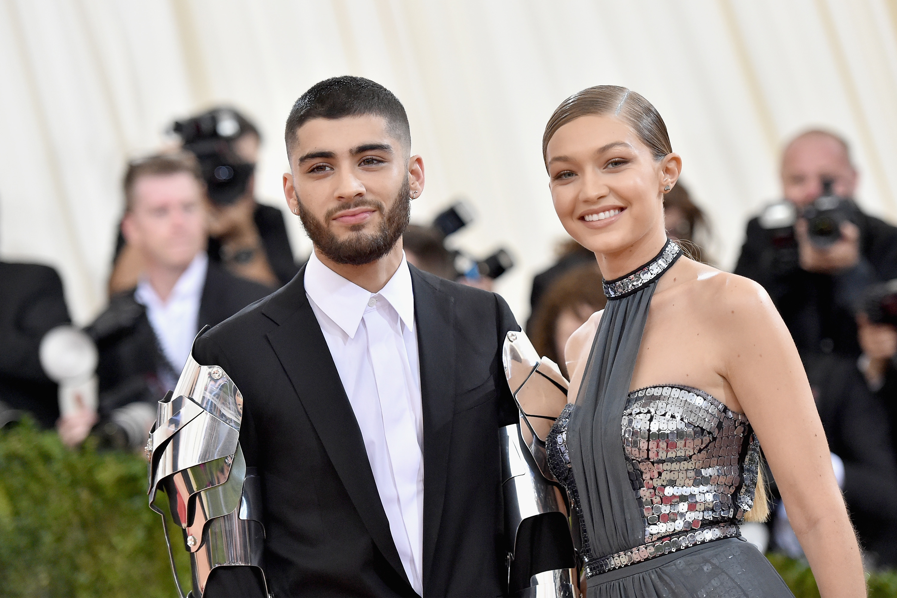 Is Gigi Hadid Muslim Model Celebrates Eid Ul Adha With Zayn