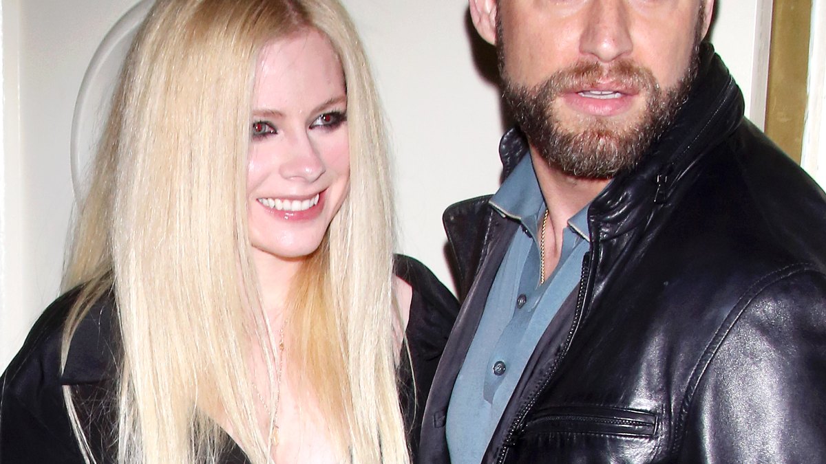 Avril Lavigne Bikini Porn - Who is Avril Lavigne Dating? Everything to Know About J.R. Rotem