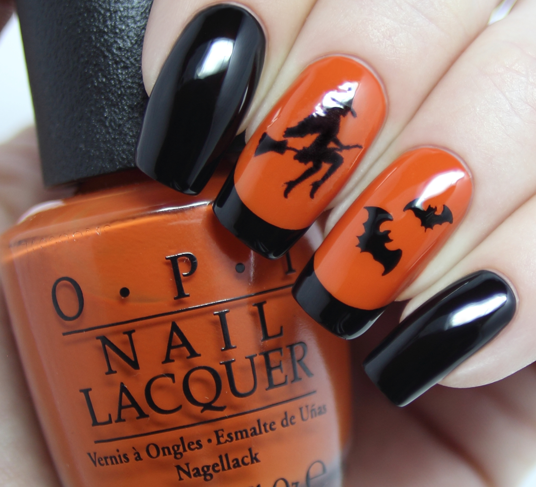 Easy Halloween Nail Art Designs That Are Totally Instagram Worthy!