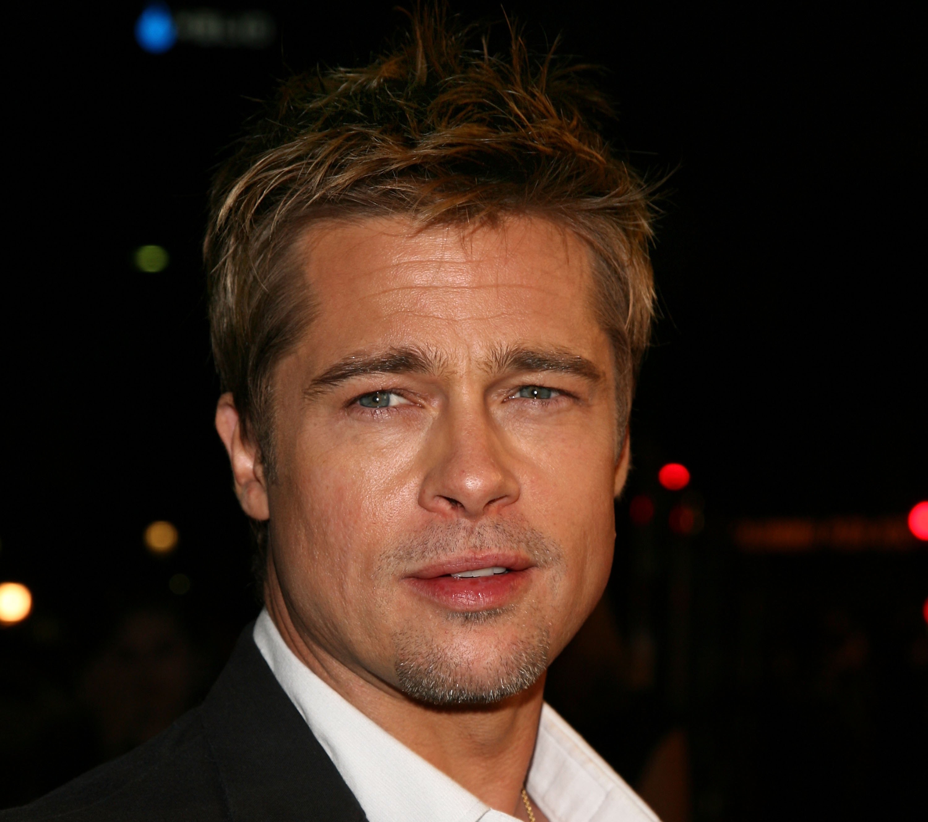 Brad Pitt Plastic Surgery Speculation: Photos of Actor From 2003 to 2017