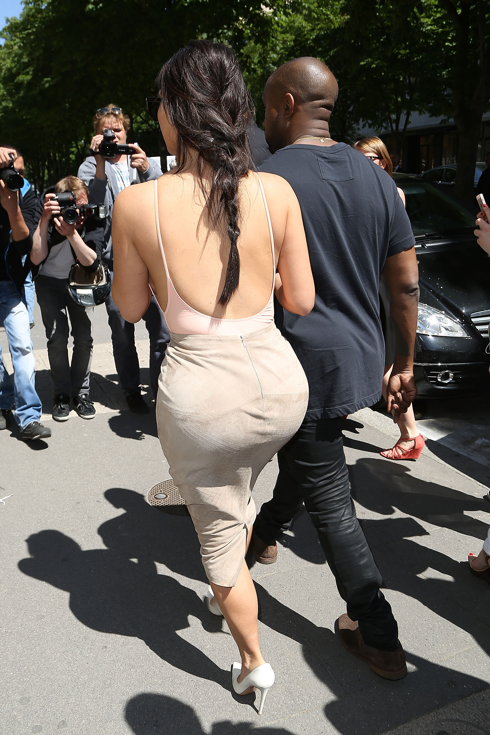 Is Kim Kardashian S Butt Real See Before And After Booty Pics