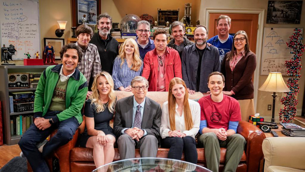 1000px x 563px - Bill Gates on The Big Bang Theory â€” Hilariously Makes Leonard Cry!