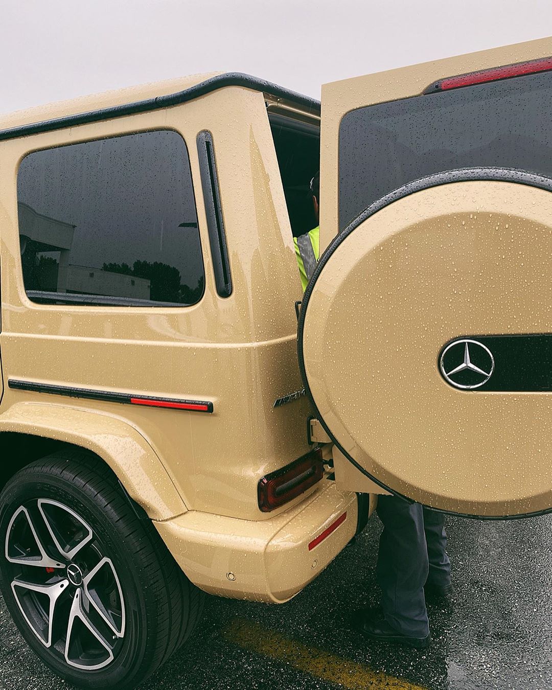 Kylie Jenner S Car Collection See Lamborghinis Rolls Royces And More