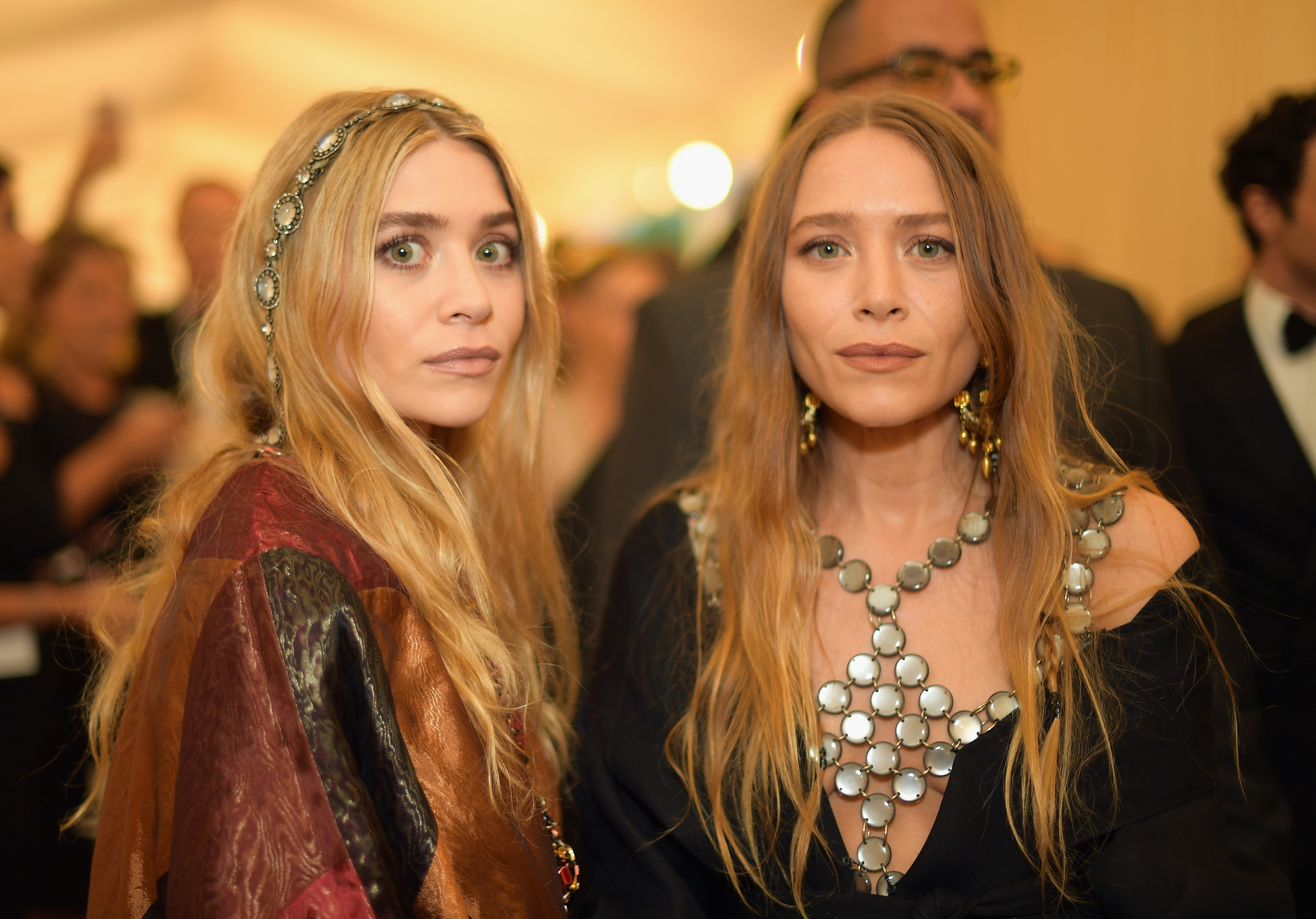 The Olsen Twins' Met Gala Look Everything — Pics!