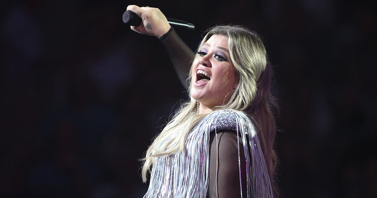 Kelly Clarkson Reveals If She Would Ever Perform At The Super Bowl