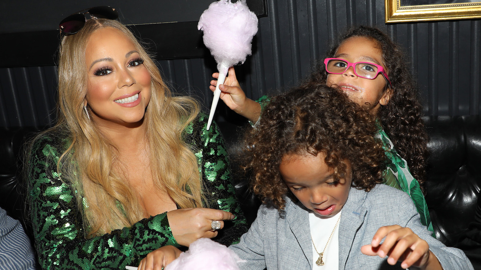 Mariah Carey Sings 'All I Want For Christmas Is You' With Her Kids