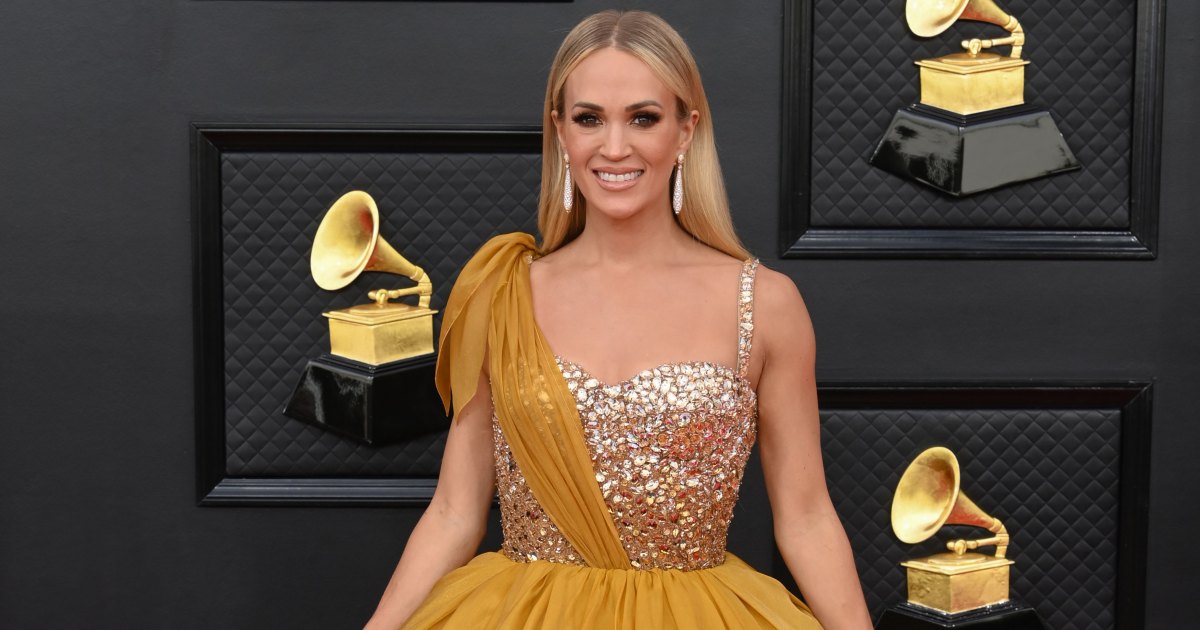 Carrie Underwood: Best Dressed Celebrities This Week – See Photos