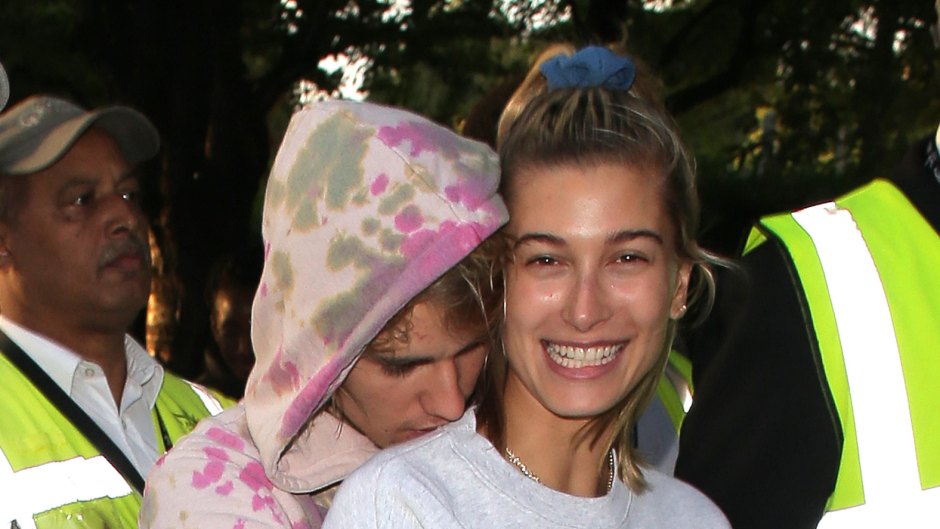 Justin Bieber Happily Plays Hockey After Leaving Instagram Following Selena  Gomez Drama