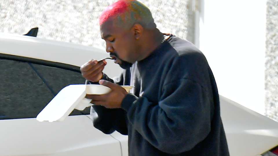 Kanye West Eats His Lunch on the Go in Stylish Sweatpants: Pics!