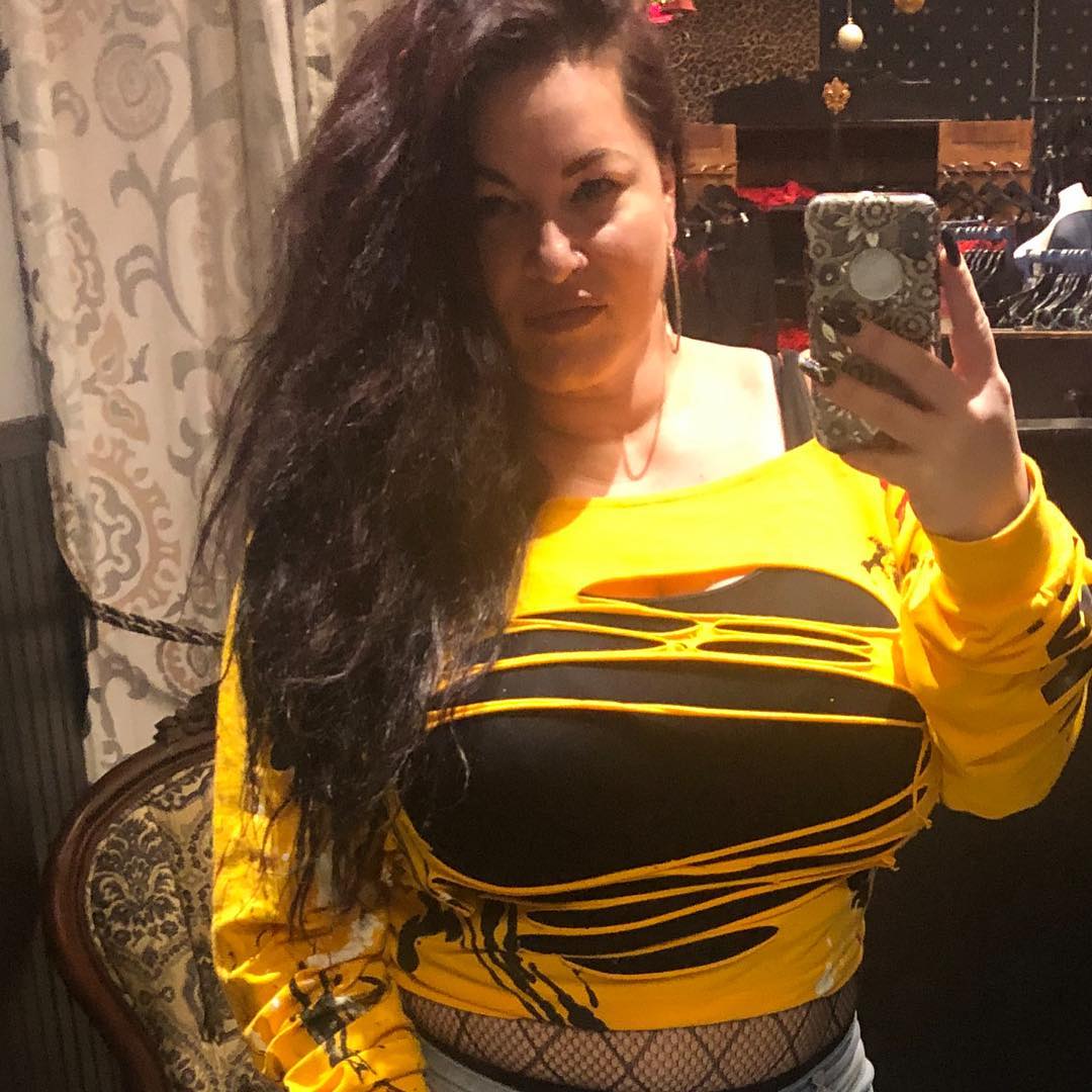 90 Day Fiance Star Molly Hopkins Shows Off Abs Amid Weigh Loss 