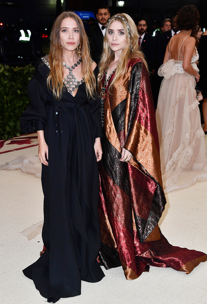 Olsen Twins' Met Gala Look See What MaryKate and Ashley Wore