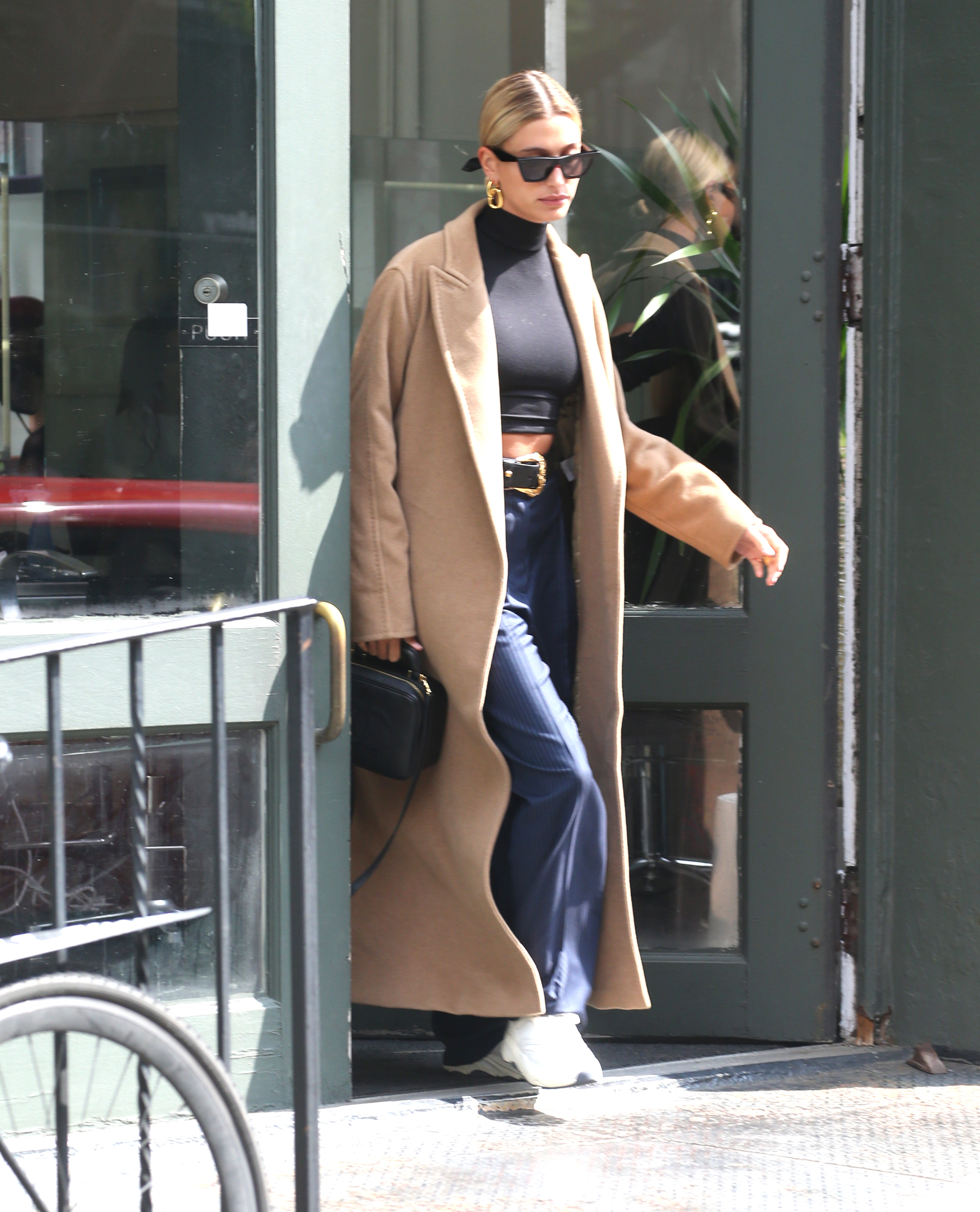 Hailey Baldwin Street Style Pics Model Wears Crop Top And Coat