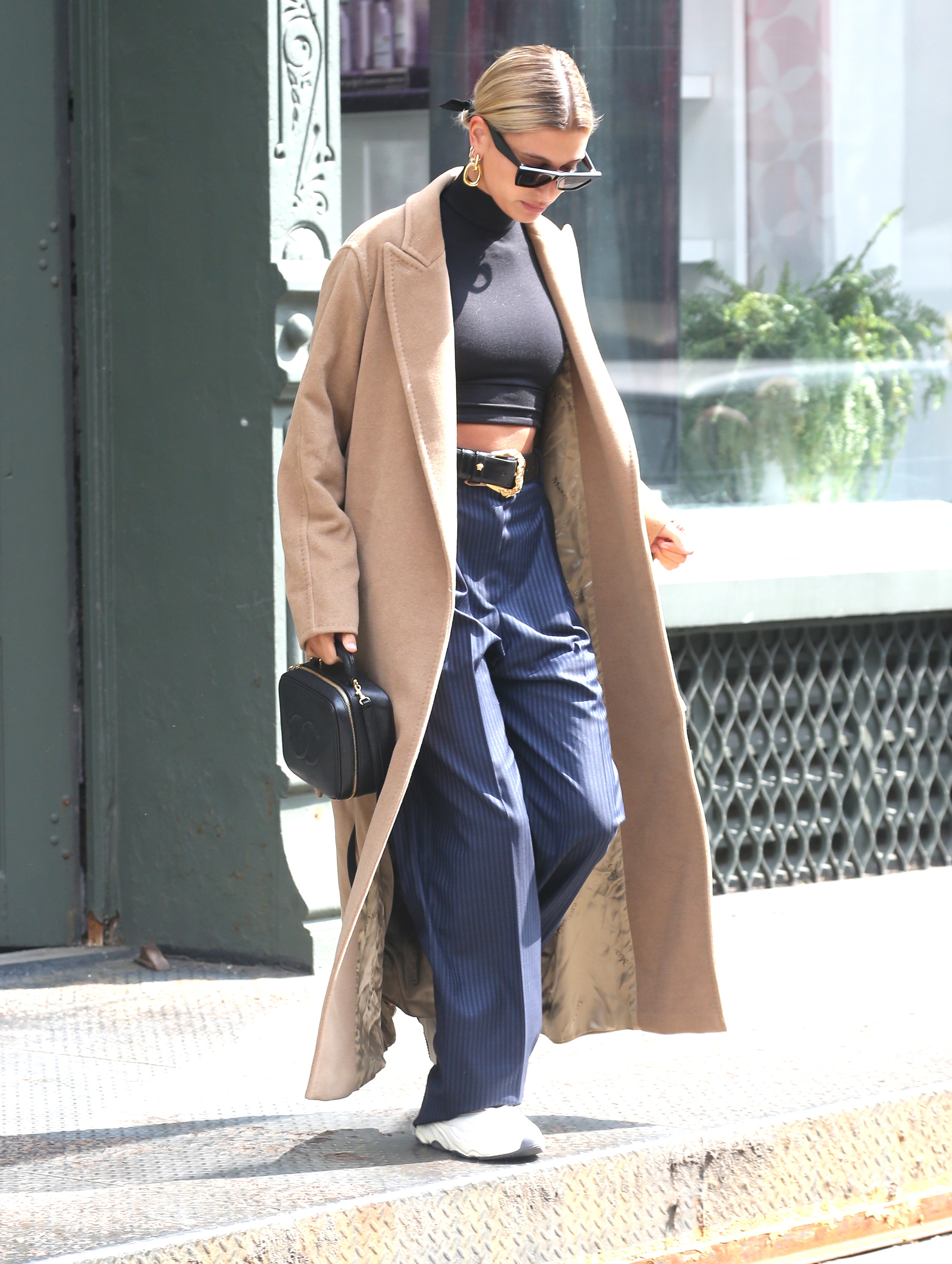 Hailey Baldwin's Street Style Is So On Point!: Photo 3792549