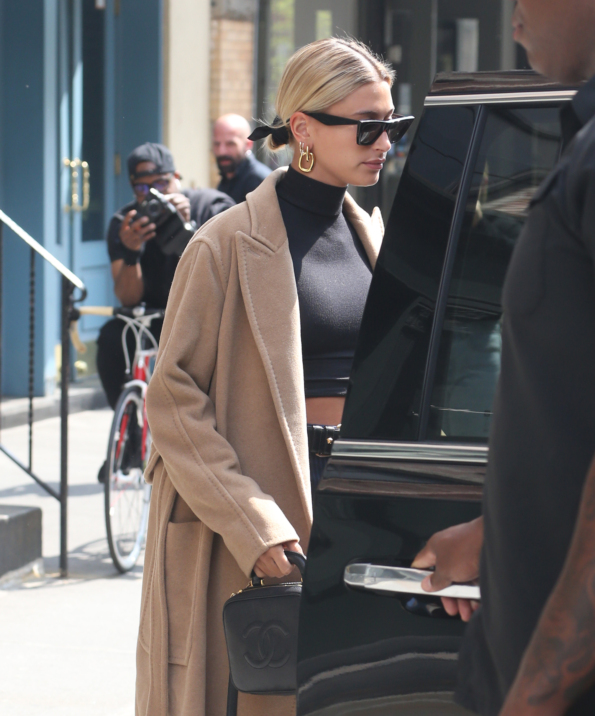 Hailey Baldwin's Street Style Is So On Point!: Photo 3792549