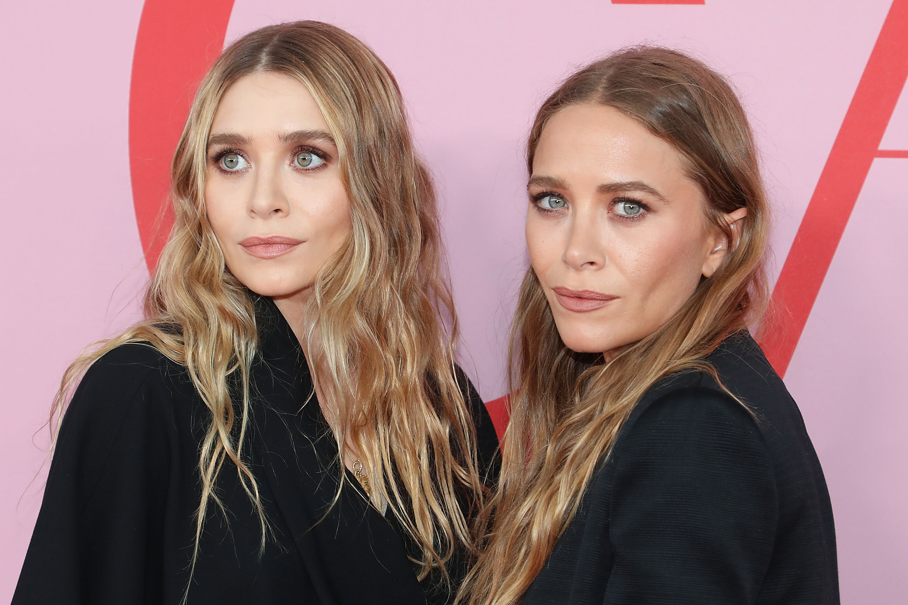 Mary Kate Olsen Twins Porn - The Olsen Twins at the 2019 CFDA Fashion Awards: See Pics!