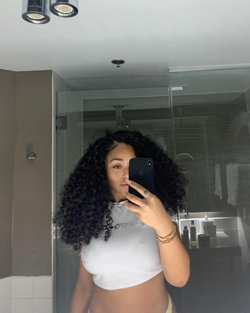 Jordyn Woods Rocks a Bare Face and Natural Hair While Working Out