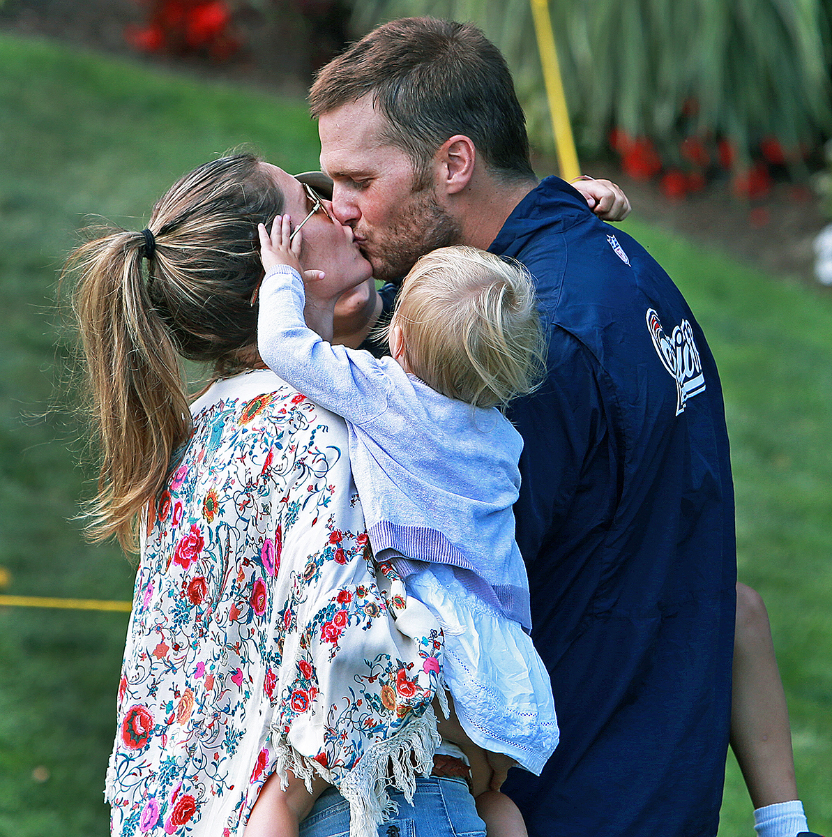 Tom Brady dons 'I heart Gisele' shirt similar to Tom Hiddleston's