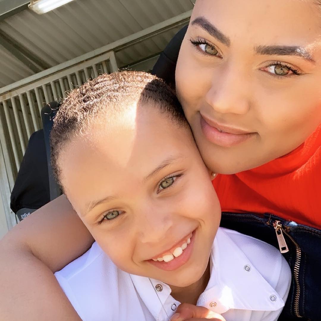 Ayesha Curry Says Daughter Riley 'Has No Clue' How Famous She Is