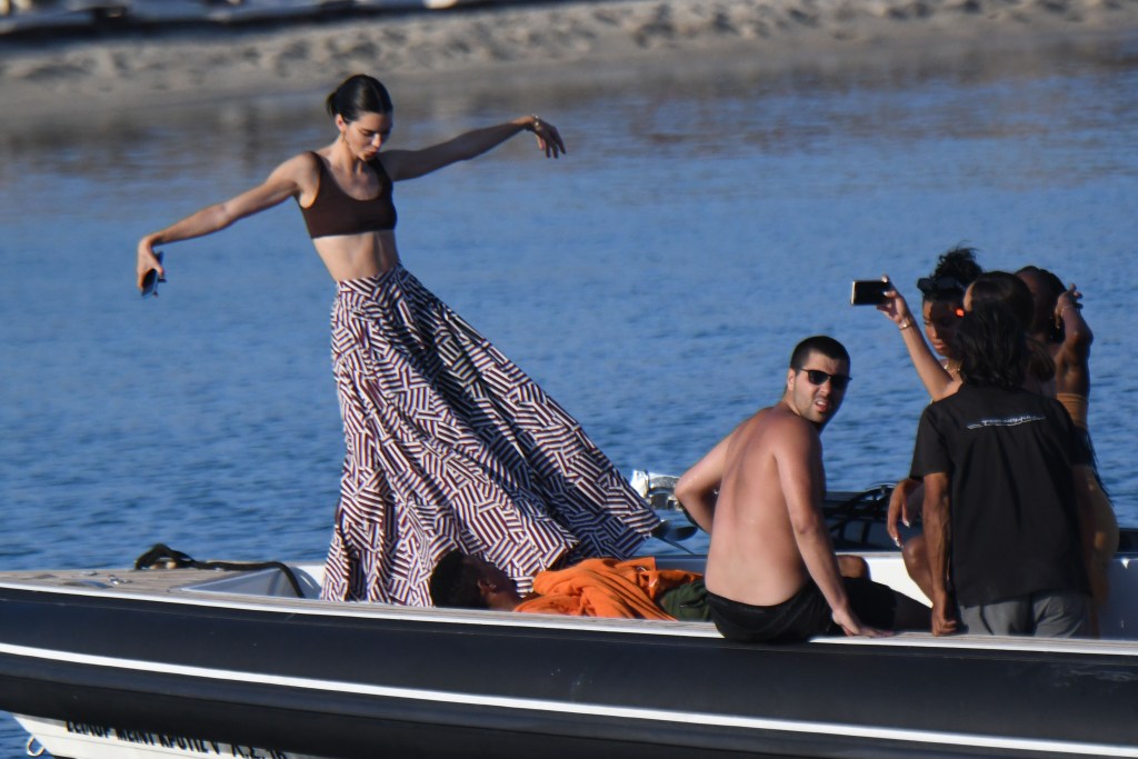 Kendall Jenner Gets Cozy With Fai Khadra On A Boat In Mykonos