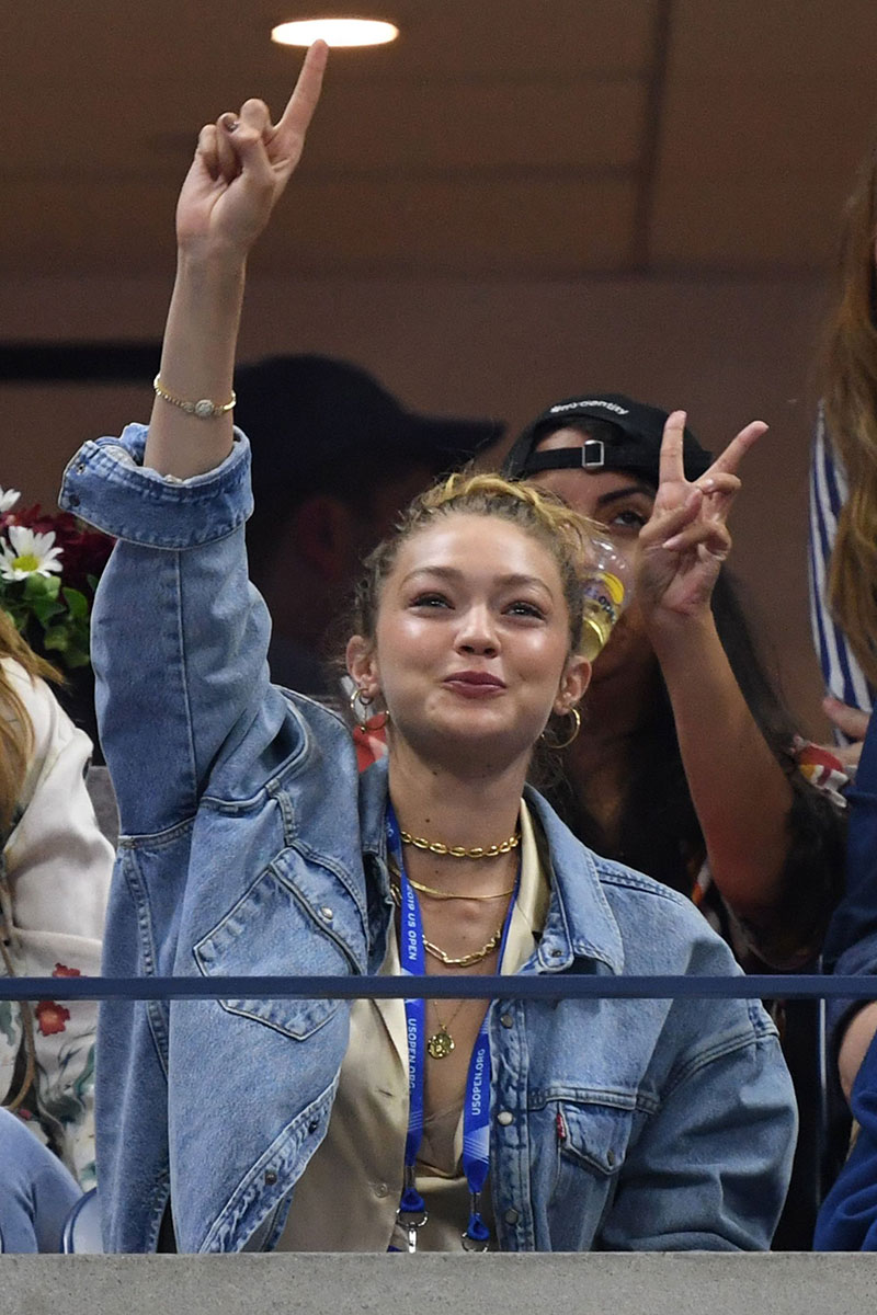 Gigi Hadid Cheers On Serena Williams At Us Open See Photos