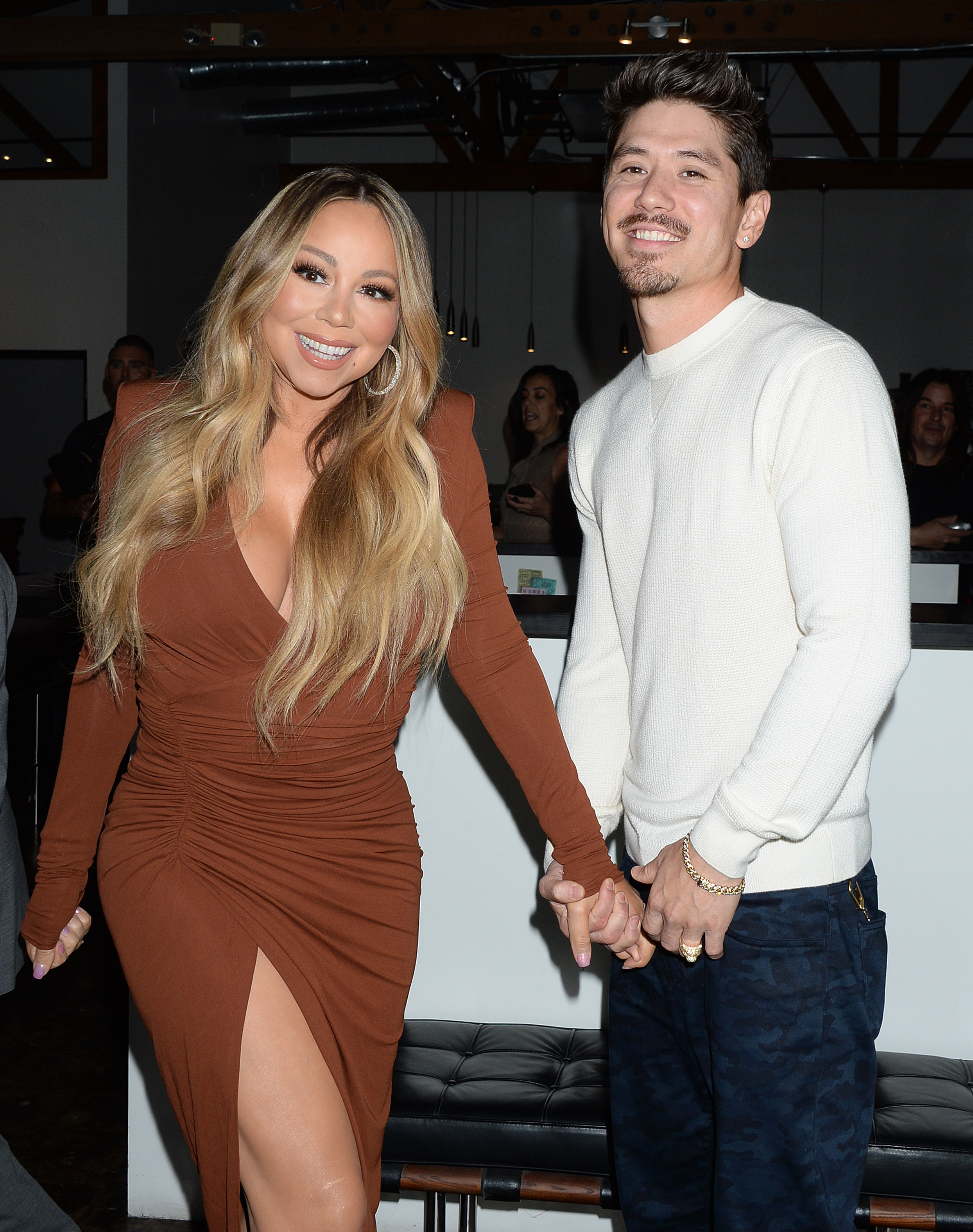 800px x 1012px - Mariah Carey Hold Hands With Boyfriend Bryan Tanaka: Photos