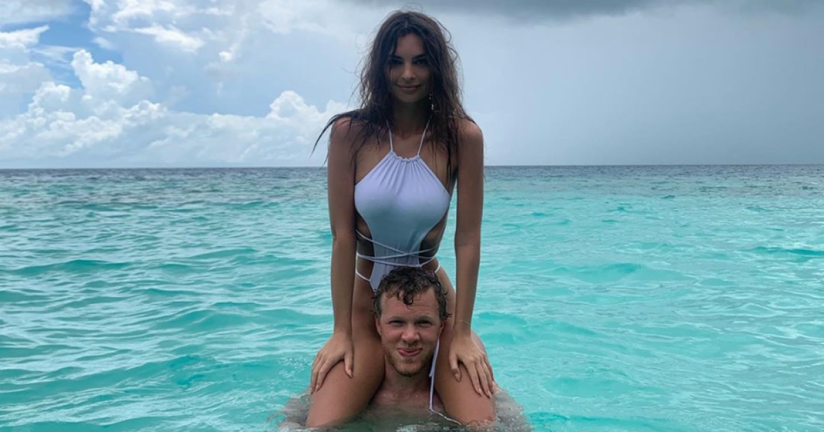Emily Ratajkowski Goes To Maldives With Husband See Vacation Pics