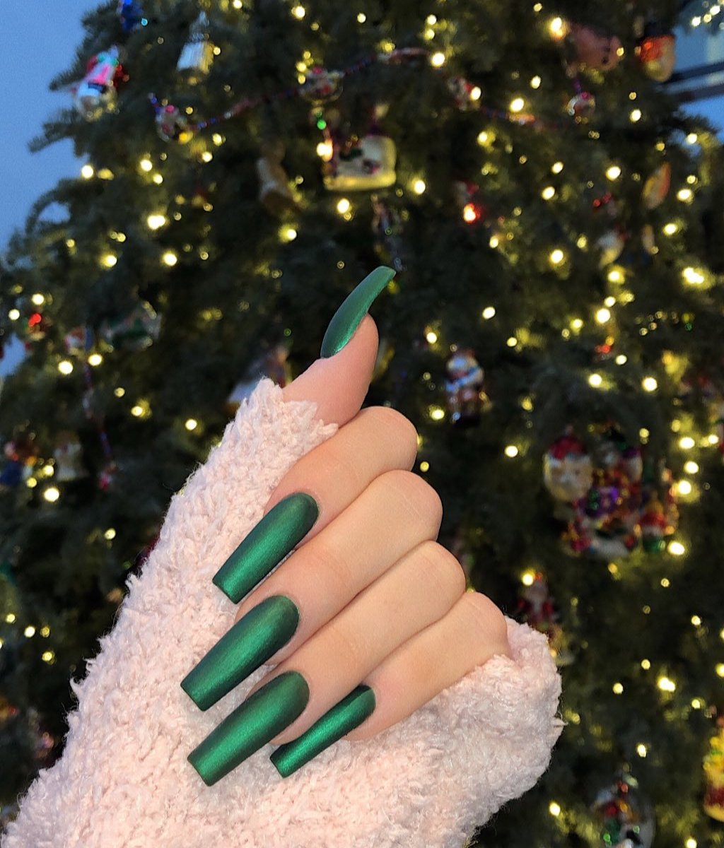 Kylie Jenner S Nails See The Kuwtk Star S Best Manicures Ever