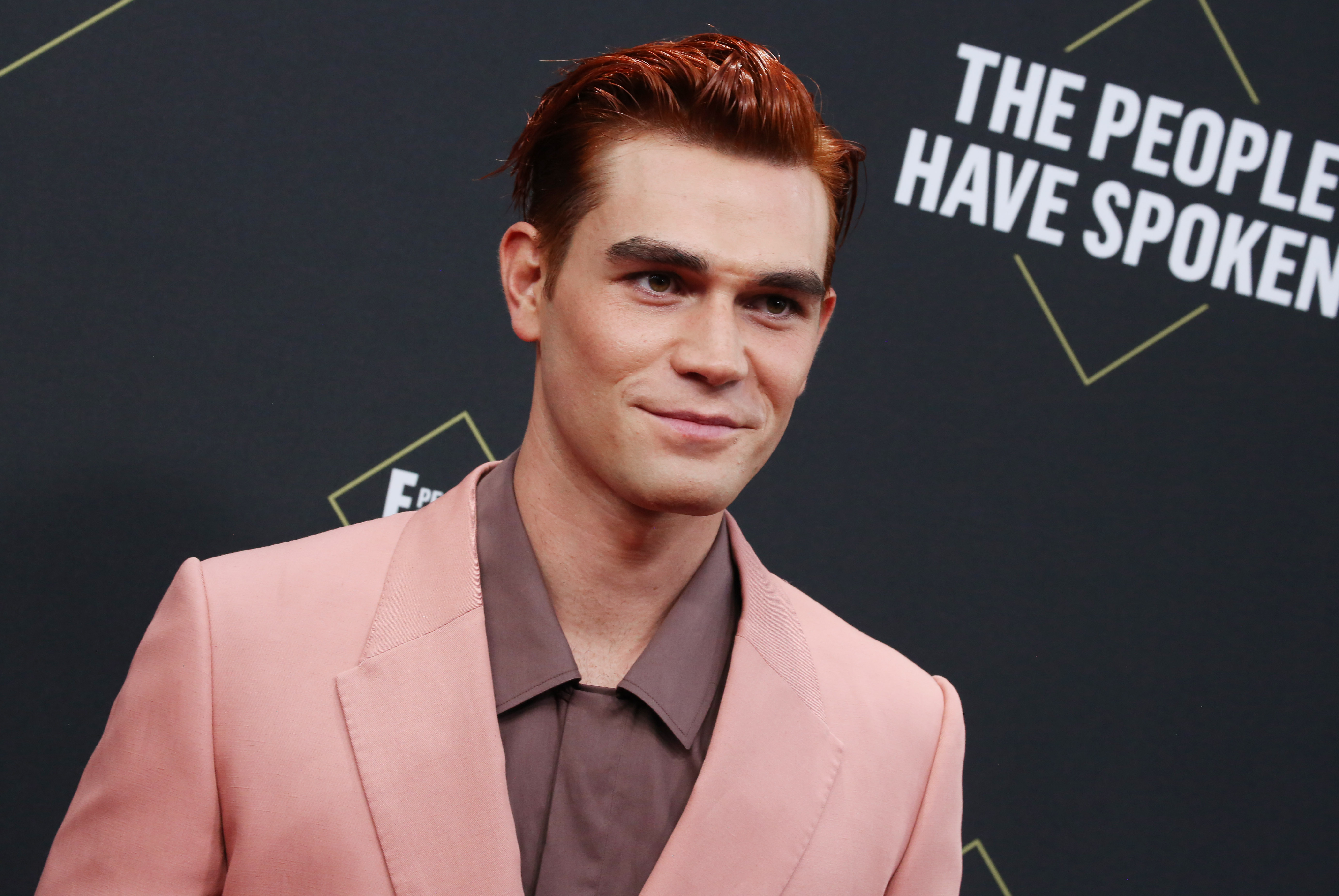 Who Is Riverdale S Kj Apa Dating Clara Berry May Be His Girlfriend