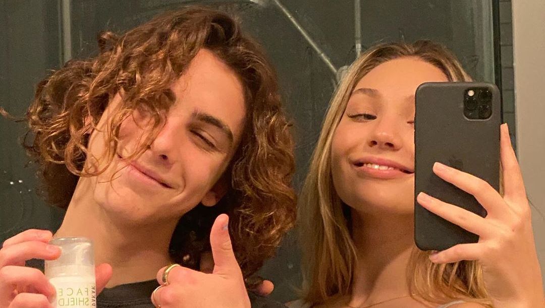 maddie-ziegler-boyfriend-selfie-in-quarantine