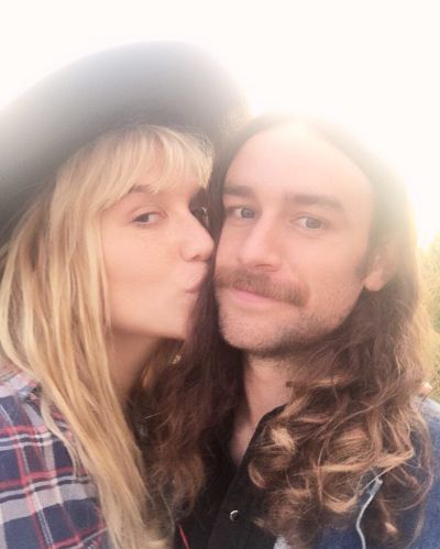 Kesha en vriend Brad Ashenfelter Selfie 