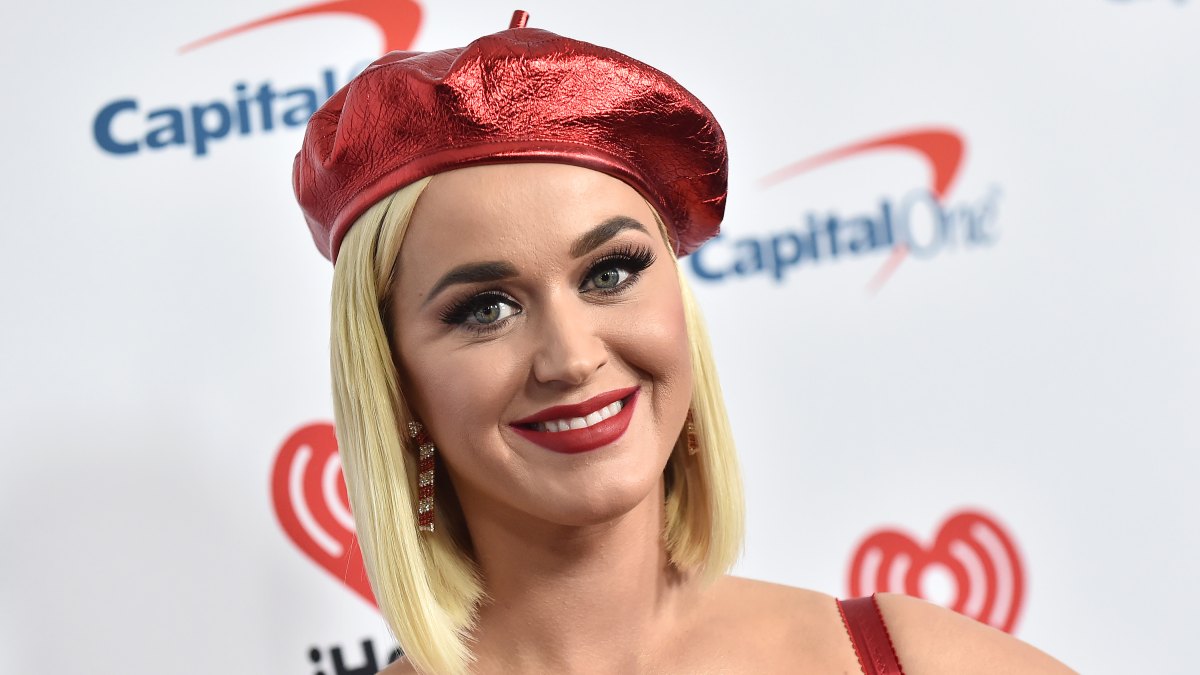 1200px x 675px - Pregnant Katy Perry Says She'll the 'Best Mom' to Baby Daughter