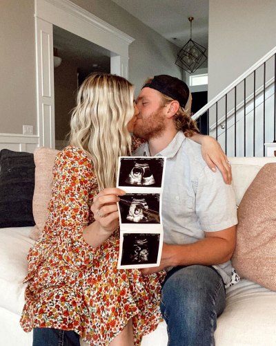  Lindsay Arnold Gravid Venter Barn Med Mann Samuel