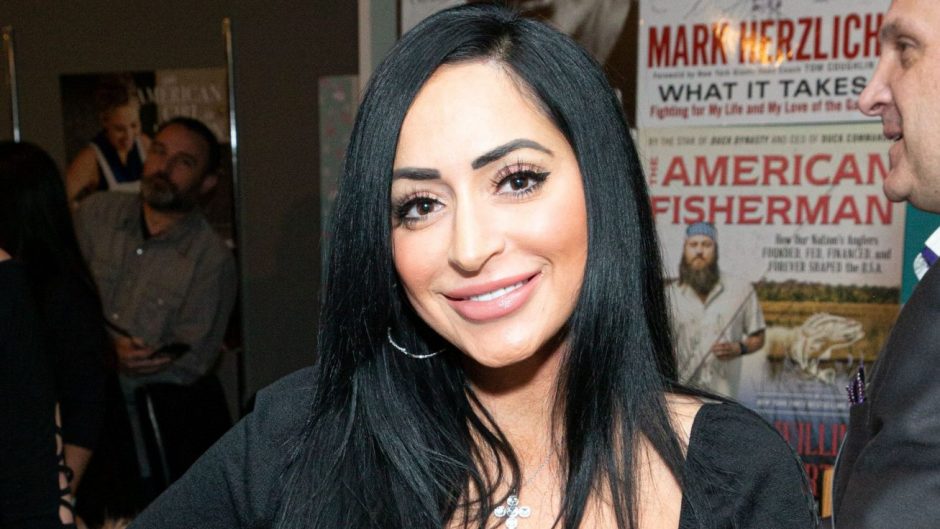 Marie pivarnick ann Angelina Pivarnick