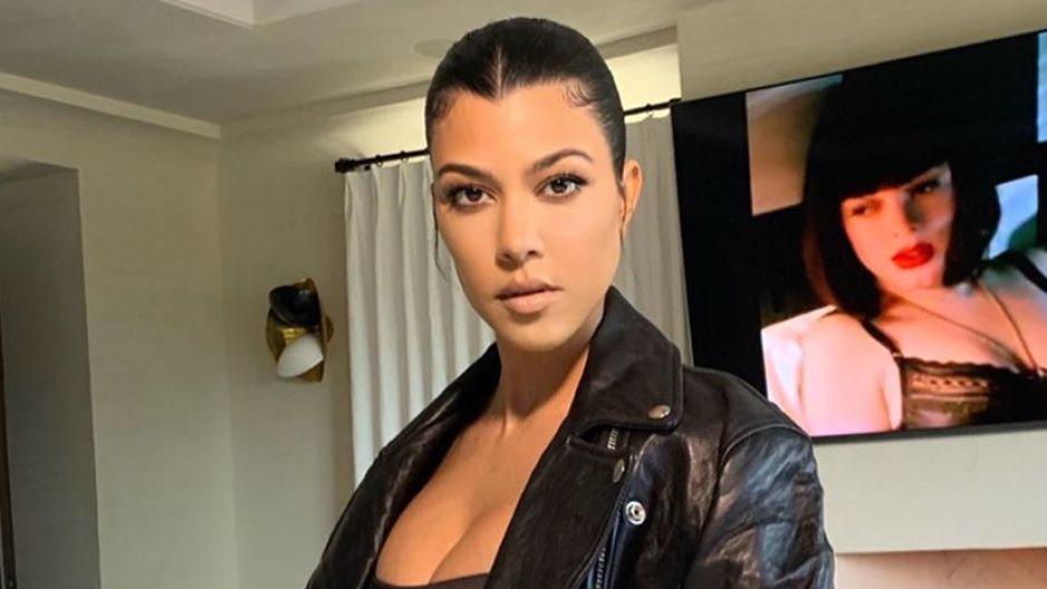 Kourtney Kardashian Is Studying Her Lines For She S All That Reboot