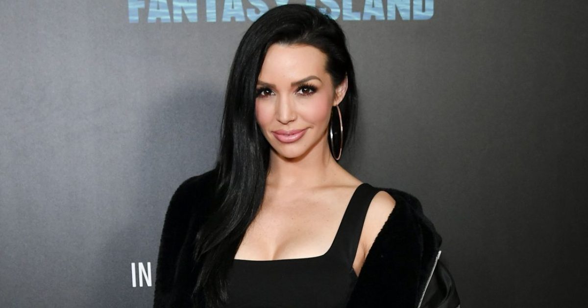 Scheana Shay Responds to Pregnancy Speculation By Flaunting Abs