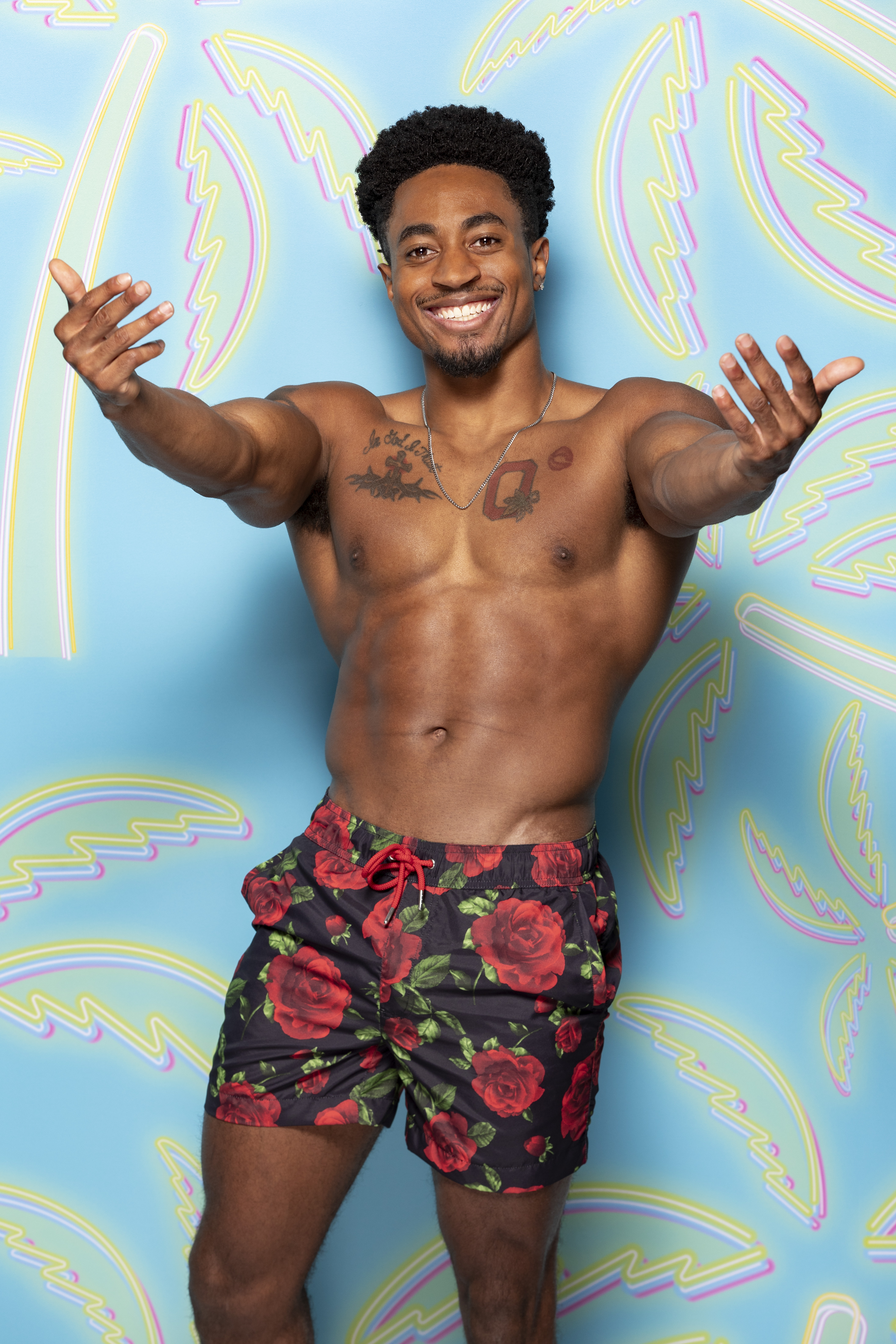 love island narrator usa