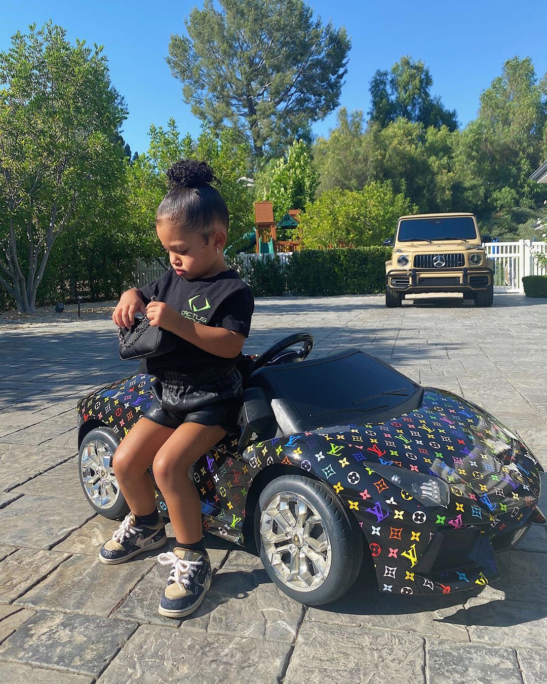Kylie Jenner gifted daughter a LV monogram wrapped Lamborghini