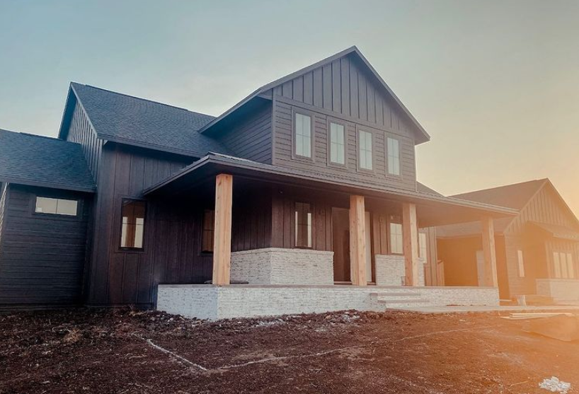 Chelsea Houska Gives Tour of Farm Home With Cole DeBoer: Photos