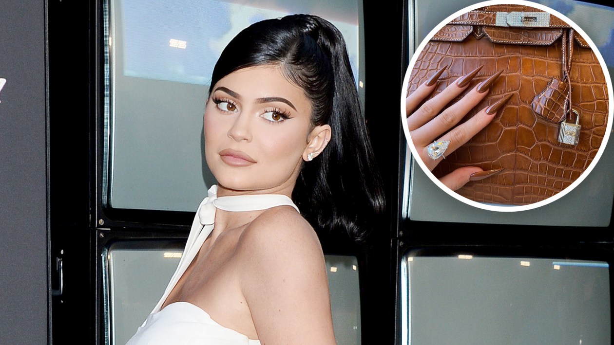 Kylie Jenner Flaunts Diamond Ring Worth Upward of $750,000