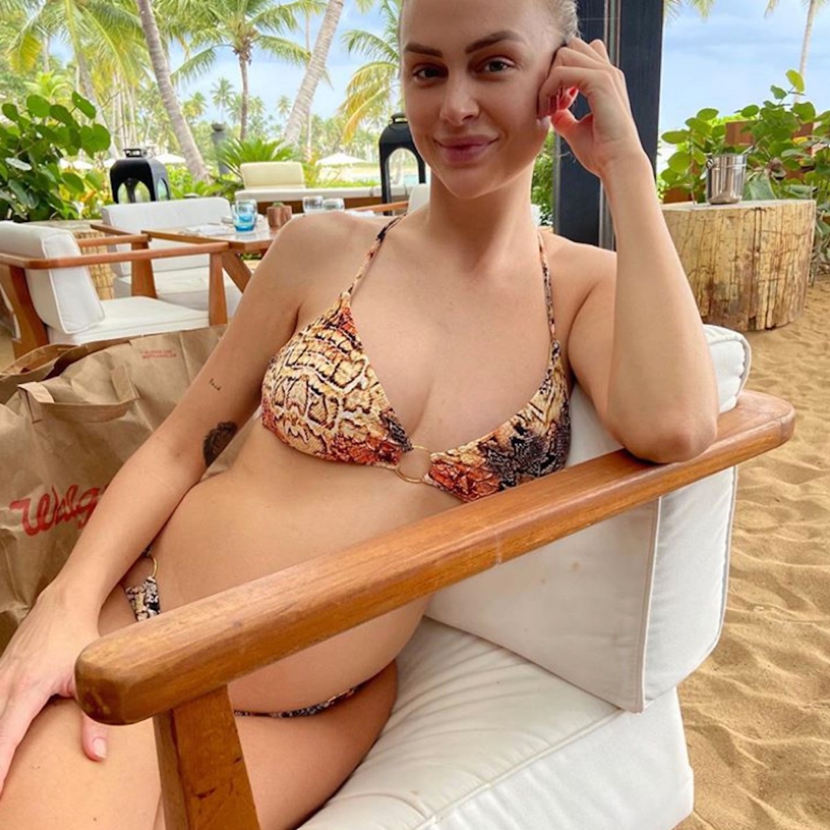 Nude Pregnant And Britanny On The Beach - Lala Kent Baby Bump: Photos of the 'VPR' Star Before Giving Birth