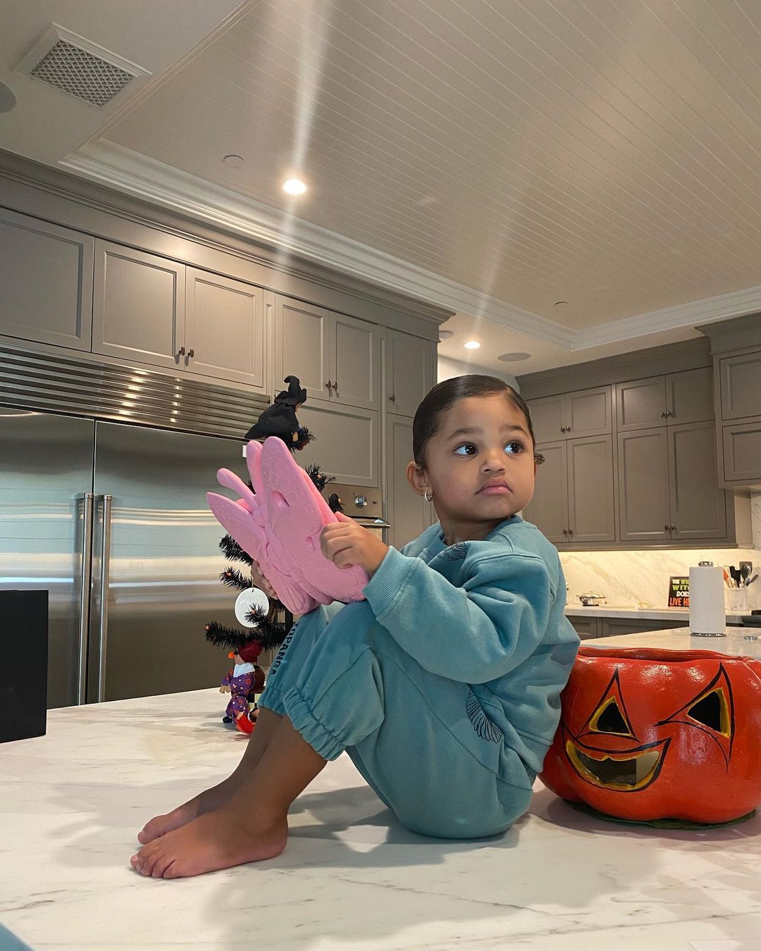 Travis Scott Shares Sweet Photo With His Daughter Stormi Webster