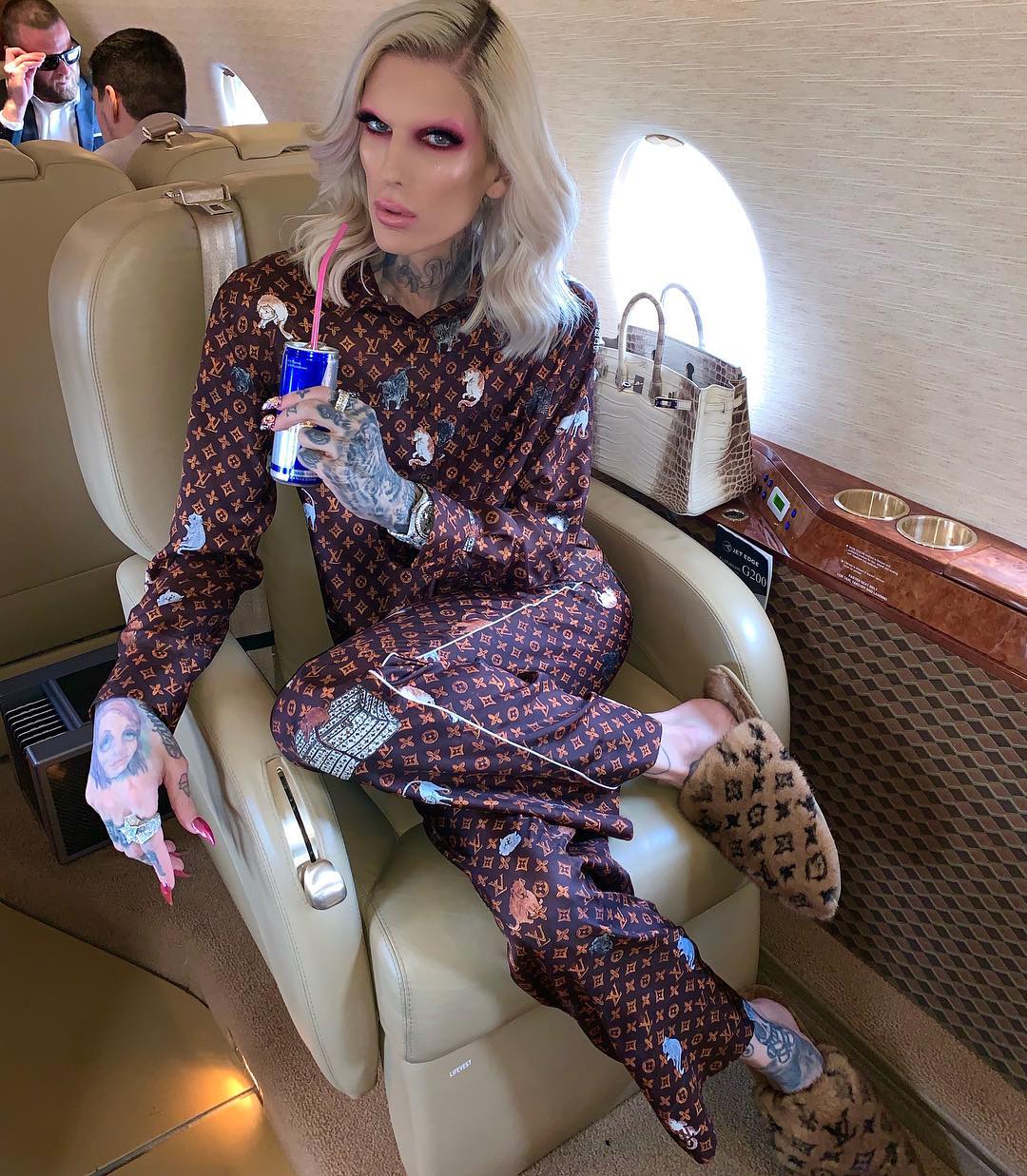 Jeffree Star on X: When dreams become a reality 🤯 My very own @ LouisVuitton monogram shade 🎀 Thank you to everyone in Paris who worked on  this project!  / X