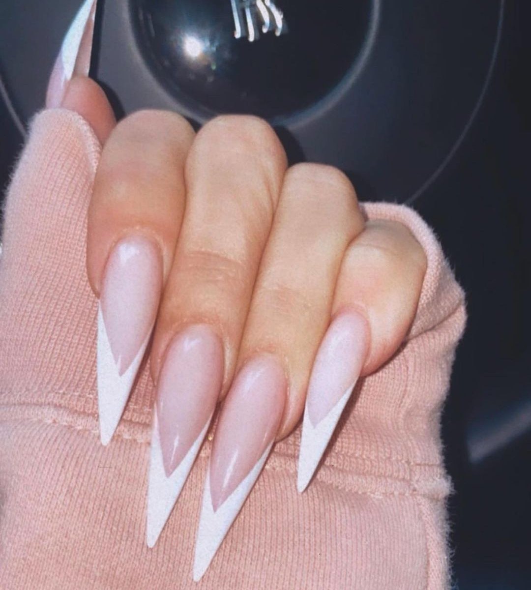 Khloe Kardashian's Nails: Photos of the 'KUWTK' Star's Manicures