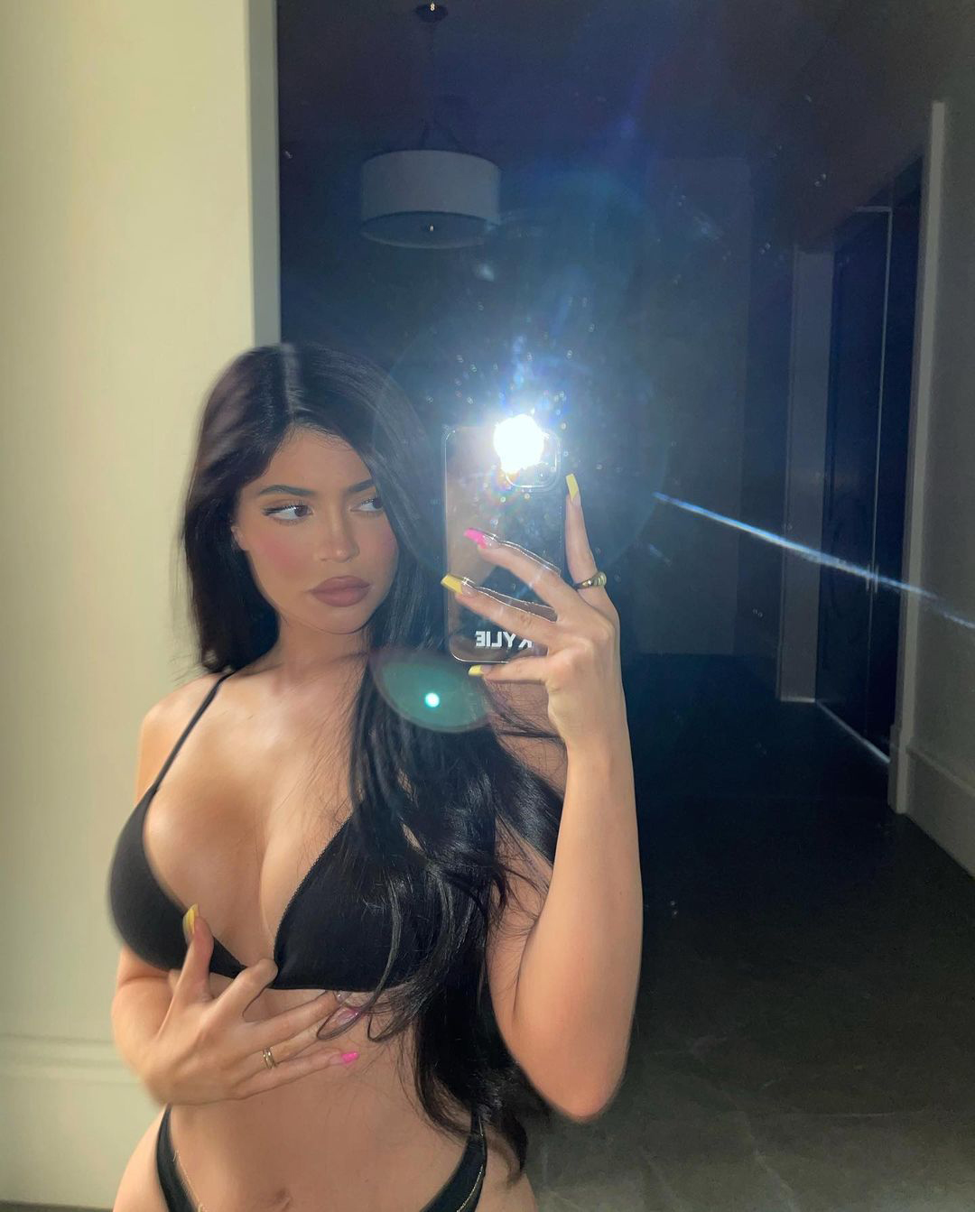 800px x 995px - Sexy Kardashian-Jenner Photos 2021: Kylie, Kim, Kourtney and More | Life &  Style